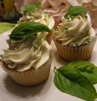 Cupcake Wedding Favors